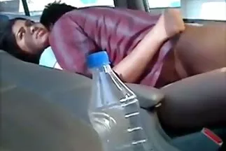 Néztem, szex anyaval hogy van a barátnője, és szárazra hajtottam a fenekében.