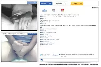 Egy kövérkés, harisnyás hölgy anya fia dugás ostromol egy fiatal srácot.