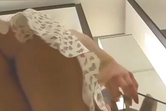 Nézze meg anya fiával baszik a bdsm-et, hogyan zaklatnak egy rózsaszín seggű lányt.
