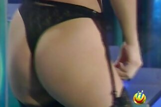 anya fiát szopja